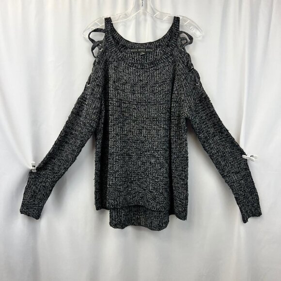 HYFVE Womens Black White Knitted Cold Shoulder Pullover Sweater Size Large - Picture 1 of 9